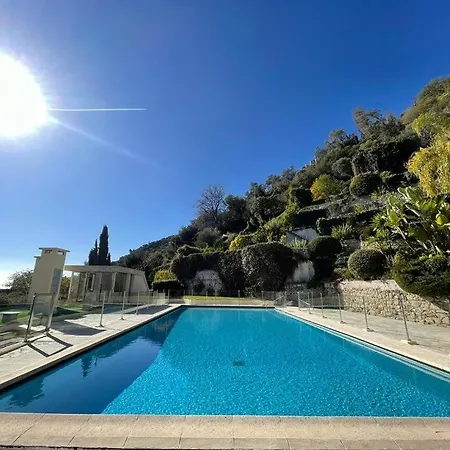 Magnifique Appartement, Vue Mer, De Standing, Piscine Et Parking Prive * Menton